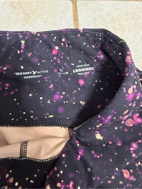 Old Navy Black Leggings with Purple & Gold Splatter Print